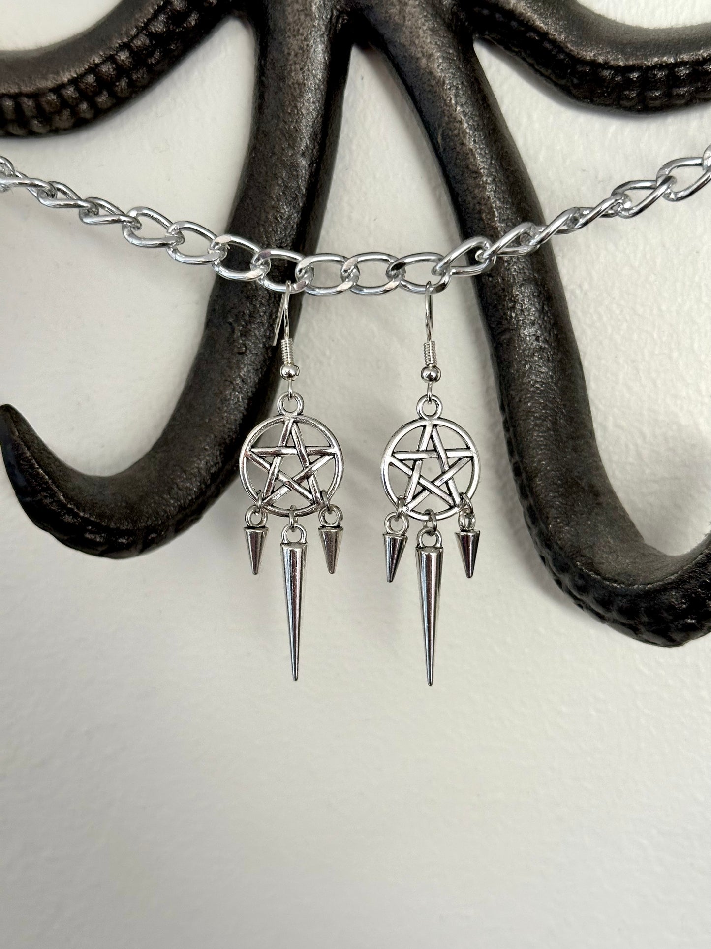 Pointed Pentagram Earrings