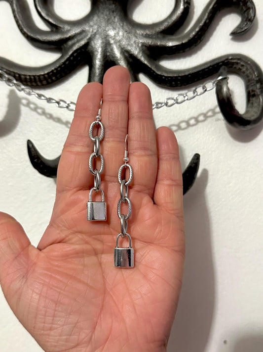 Chain Lock Earrings