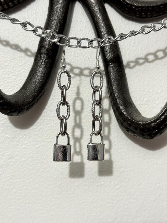 Chain Lock Earrings